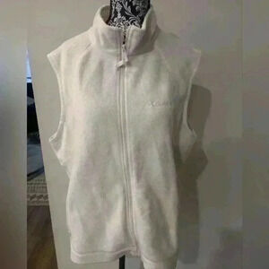 Columbia  fleece vest